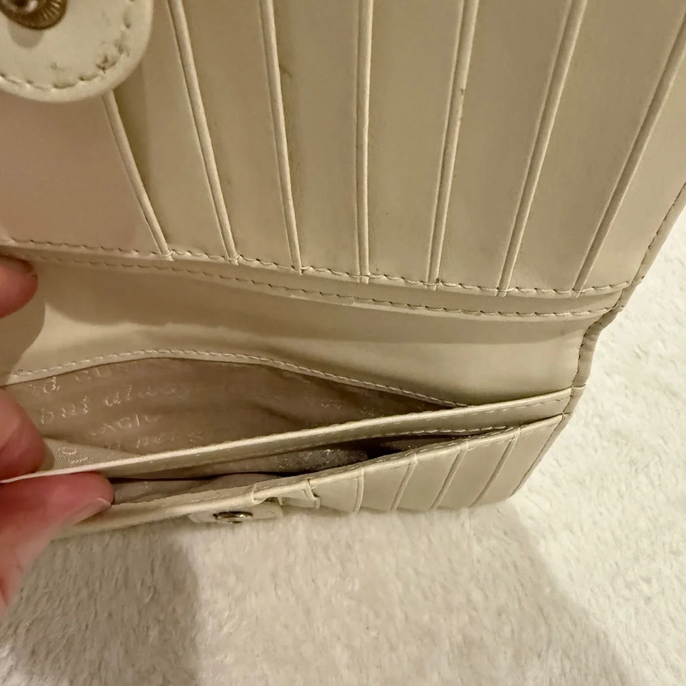 Kate Spade New York Leather Wallet Women’s Zip Around Card Holder Emerald Green - Picture 7 of 14